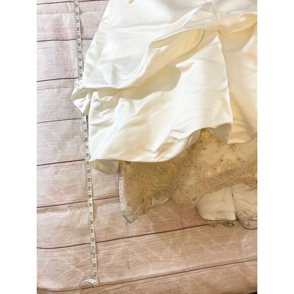 Oleg Cassini Women's Warm Ivory/Champagne Embellished Wedding Gown - 6 - Picture 10 of 16